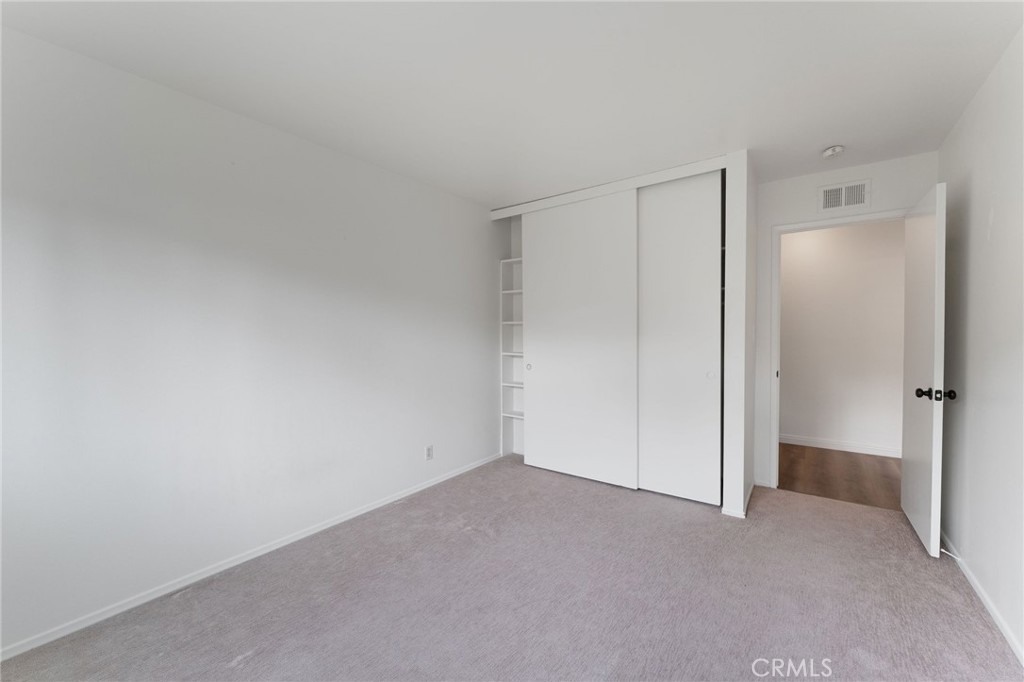 46 Cedar Tree Lane Irvine, CA 92612 - Photo 22 of 44 a view of an empty room