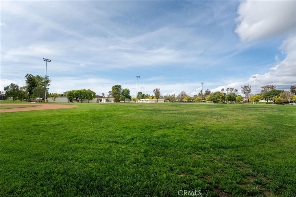 46 Cedar Tree Lane Irvine, CA 92612 - Photo 34 of 44