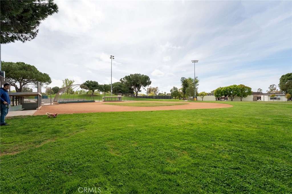 46 Cedar Tree Lane Irvine, CA 92612 - Photo 35 of 44