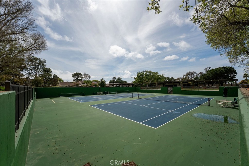 46 Cedar Tree Lane Irvine, CA 92612 - Photo 38 of 44