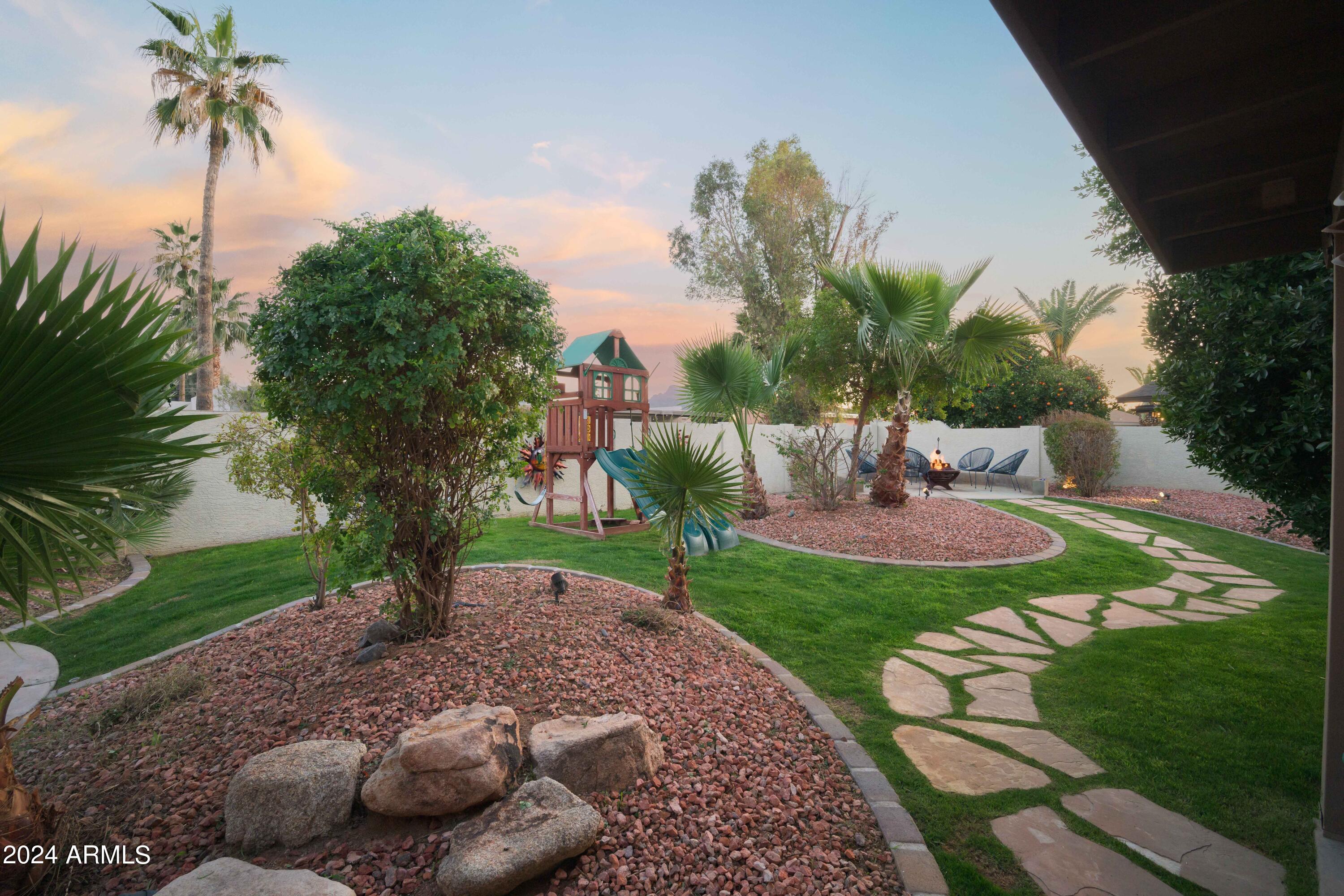 3525 East Cochise Road Phoenix, AZ 85028 - Photo 24 of 29 Backyard