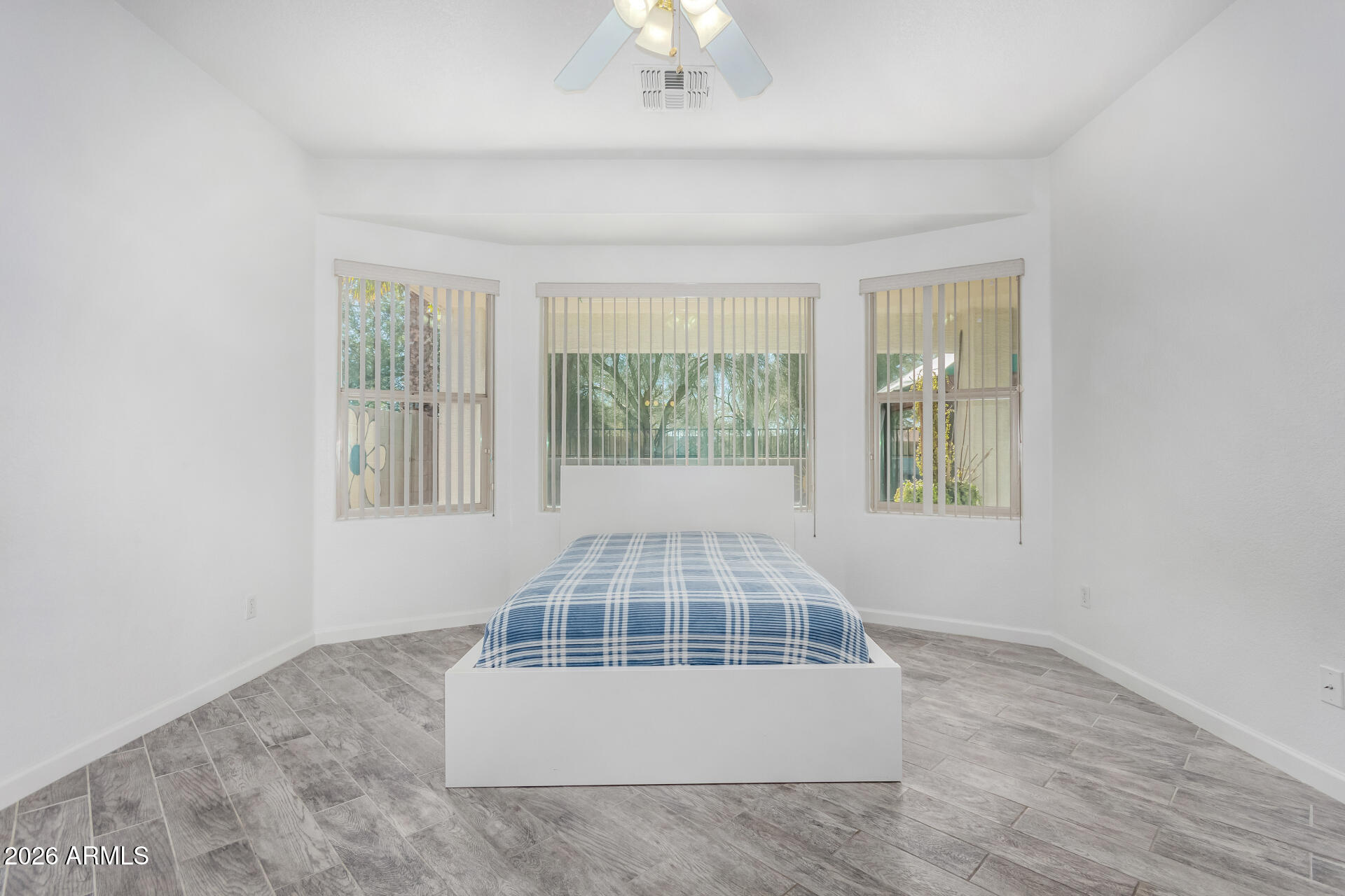 10813 East Boston Street Apache Junction, AZ 85120 - Photo 14 of 28 17 - Boston