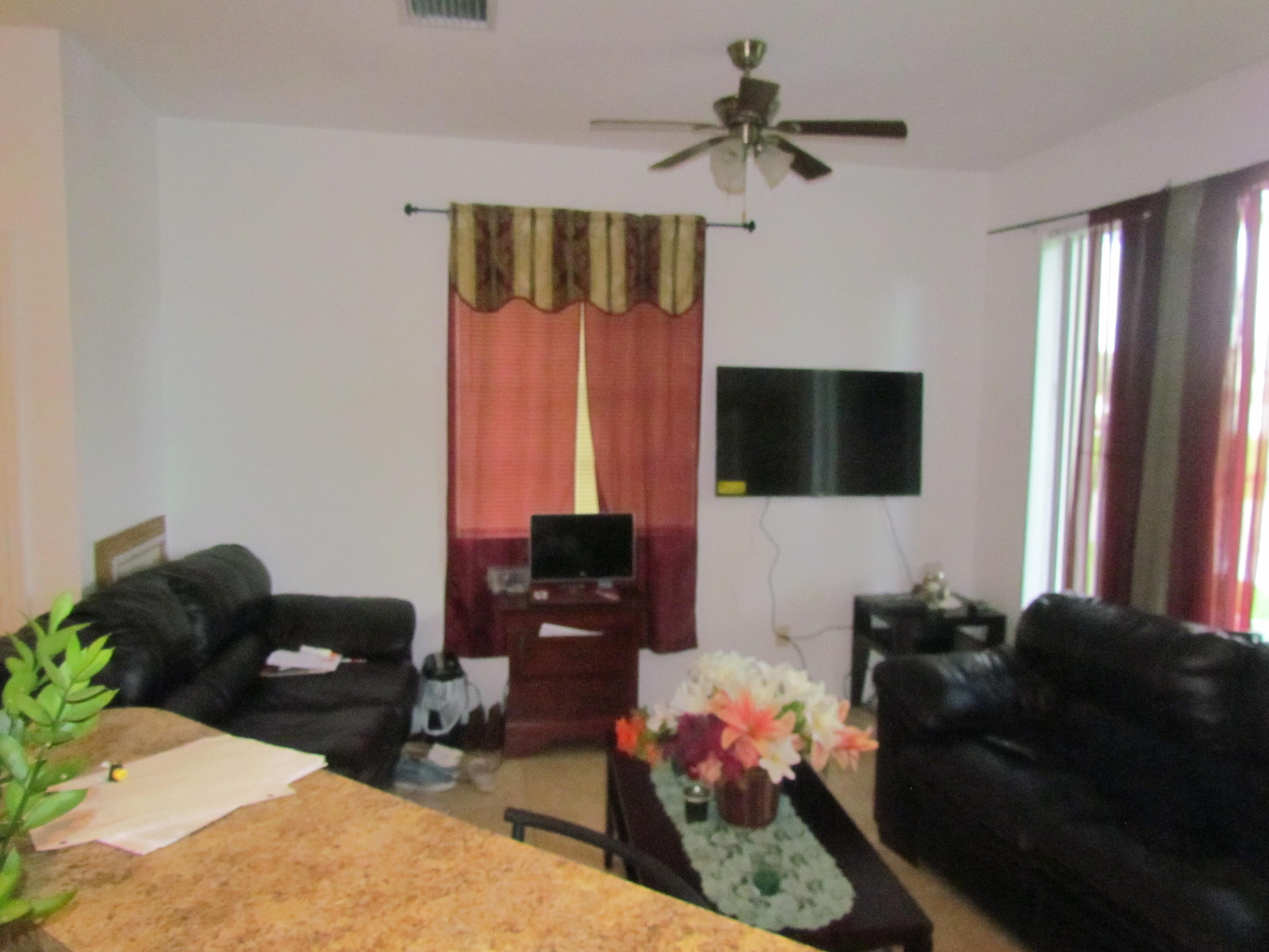 1314 Lucaya Drive Riviera Beach, FL 33404 - Photo 15 of 29 IMG_4831
