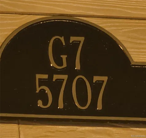$1,950 | 5703 North Gibralter Way, Unit 6106, Aurora, CO 80019