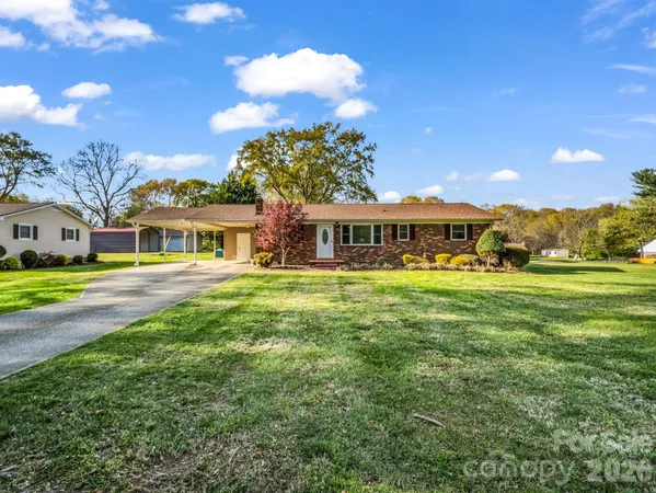 $265,000 | 913 Webb Road, Ellenboro, NC 28040