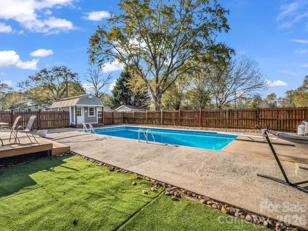 $265,000 | 913 Webb Road, Ellenboro, NC 28040