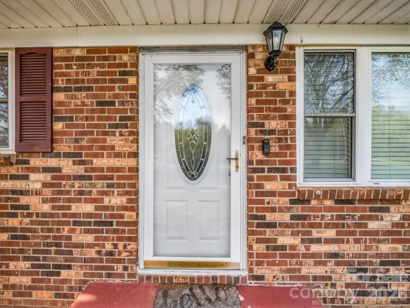 $265,000 | 913 Webb Road, Ellenboro, NC 28040