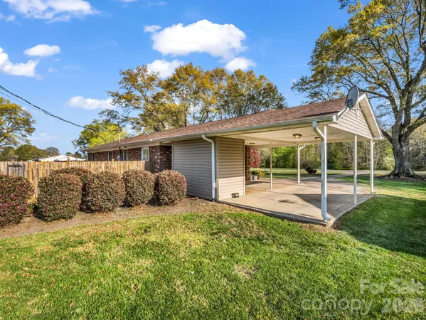 $265,000 | 913 Webb Road, Ellenboro, NC 28040