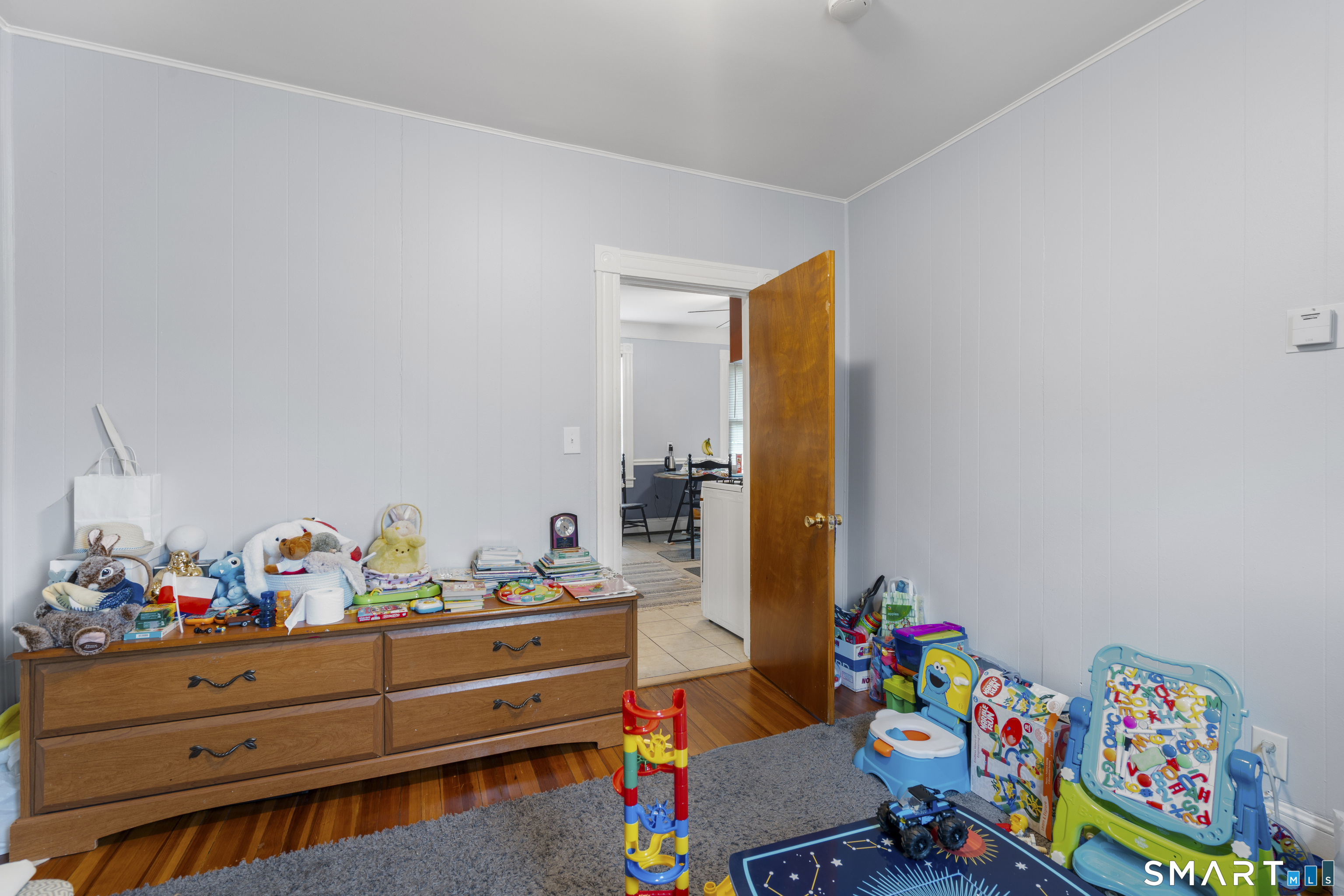 302 Allen Street New Britain, CT 06053 - Photo 8 of 40