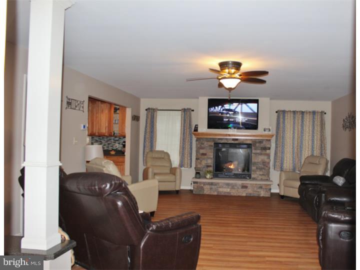 696 Clamtown Road New Ringgold, PA 17960 - Photo 3 of 25 Gallery Image 3