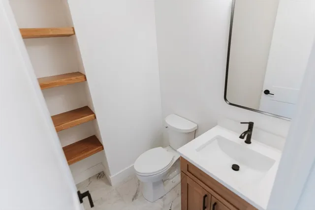 $5,700 | 5 Thurston Street, Unit 1, Somerville, MA 02145