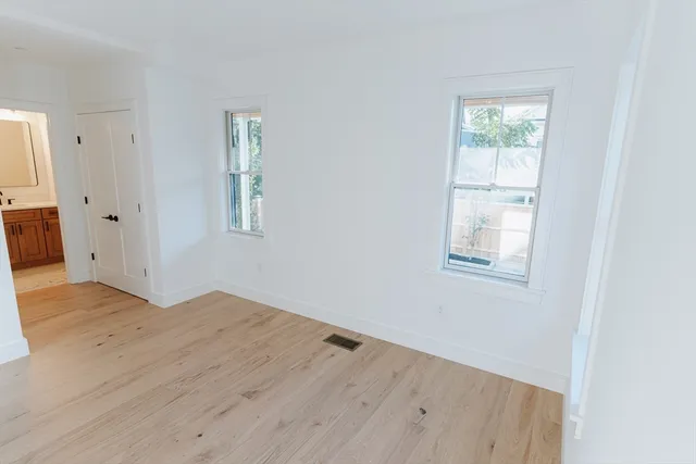 $5,700 | 5 Thurston Street, Unit 1, Somerville, MA 02145