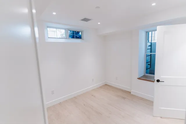 $5,700 | 5 Thurston Street, Unit 1, Somerville, MA 02145