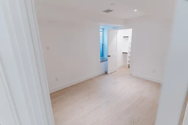 $5,700 | 5 Thurston Street, Unit 1, Somerville, MA 02145