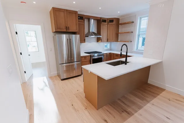 $5,700 | 5 Thurston Street, Unit 1, Somerville, MA 02145