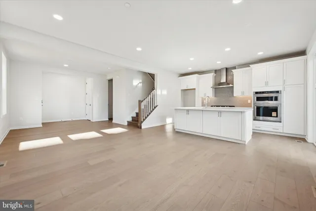 $4,200 | 64 Alroy Road, Unit 151, Malvern, PA 19355