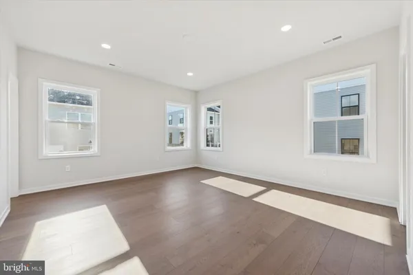 $4,300 | 64 Alroy Road, Unit 151, Malvern, PA 19355