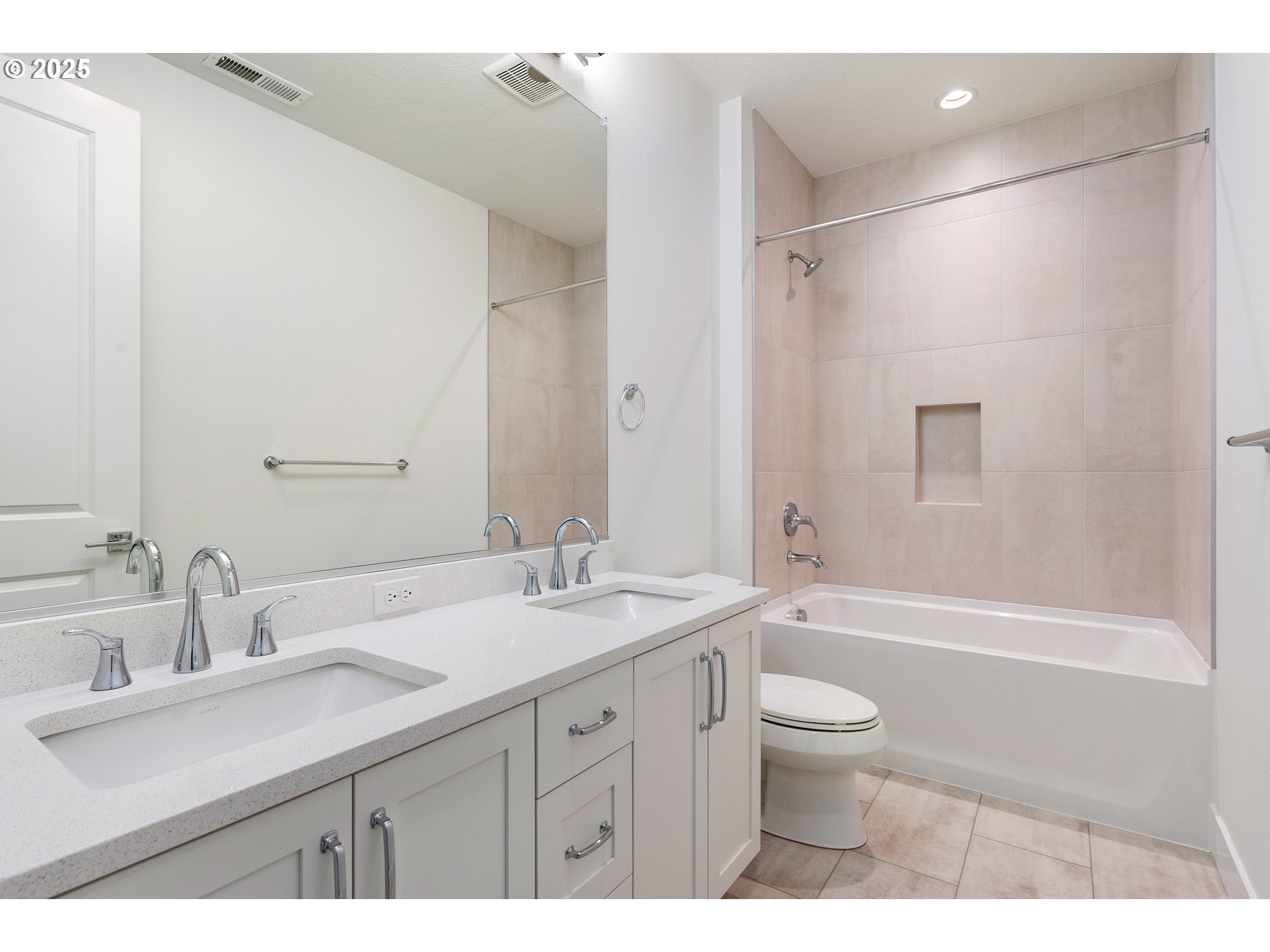 386 West Fir Loop Washougal, WA 98671 - Photo 26 of 45 a bathroom with a sink a toilet and shower