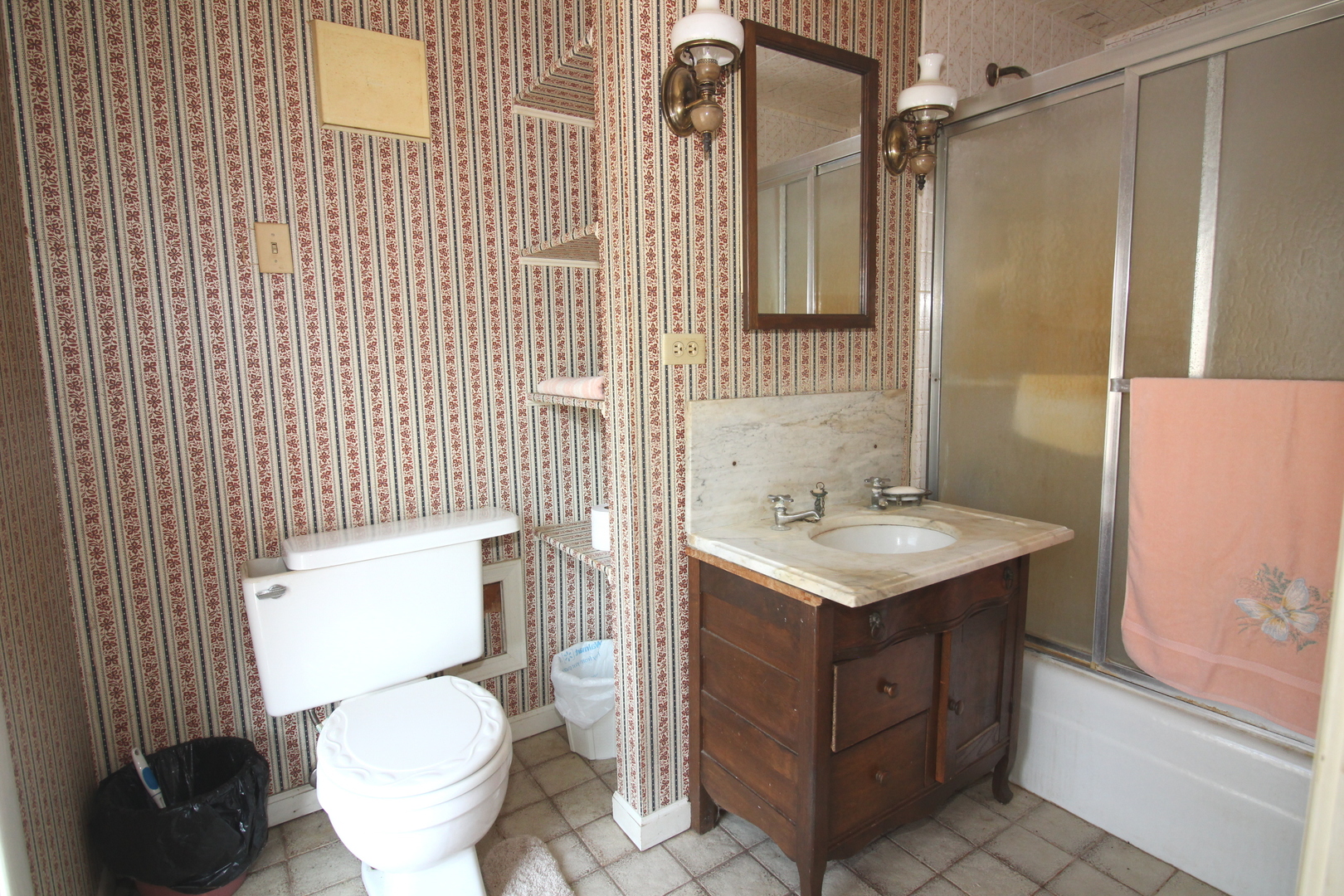 31W714 Army Trail Road Wayne, IL 60184 - Photo 17 of 32