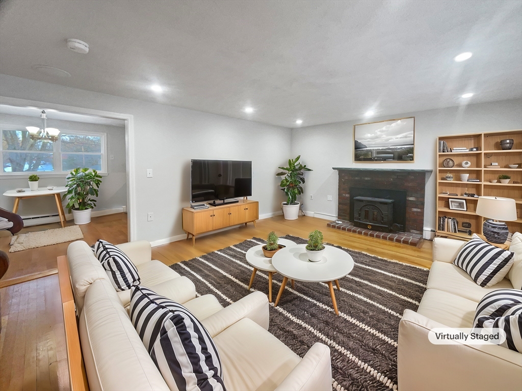 1165 Main Street Reading, MA 01867 - Photo 2 of 35