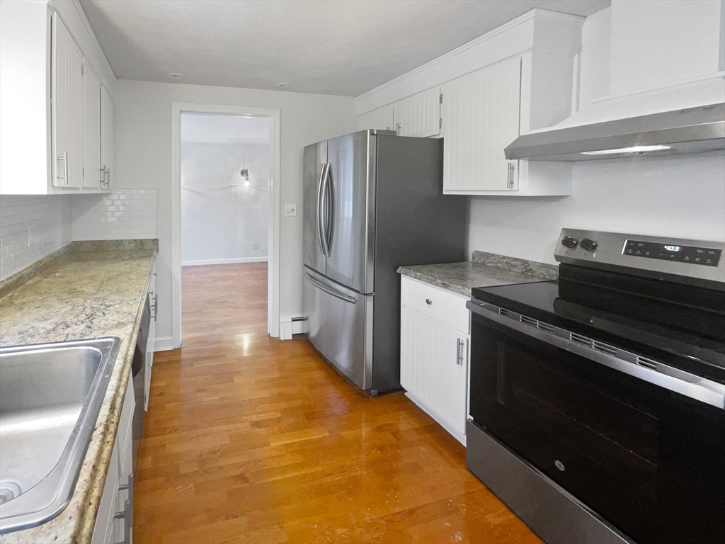 1165 Main Street Reading, MA 01867 - Photo 6 of 35