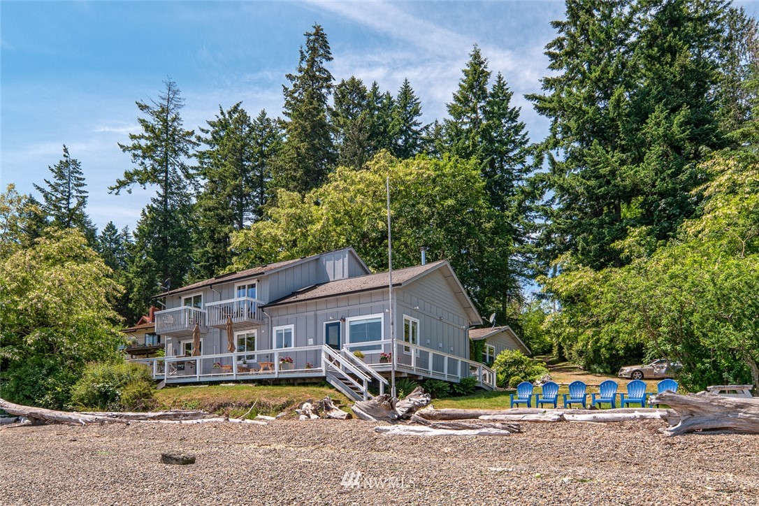 14117 Lyle Point Road Anderson Island, WA 98303 - Photo 2 of 25