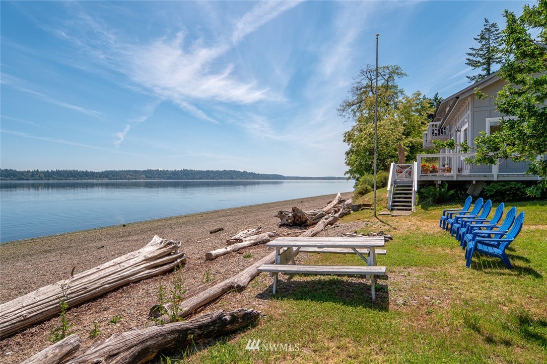 14117 Lyle Point Road Anderson Island, WA 98303 - Photo 3 of 25