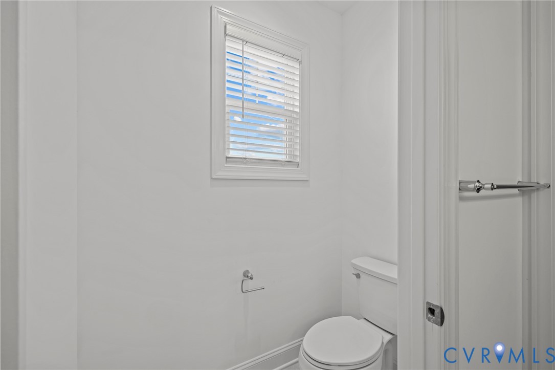 224 Lauradell Road Ashland, VA 23005 - Photo 30 of 74 Bright interior space featuring a window with whit