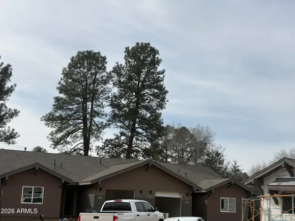 $2,840 | 561 Sally Lane, Unit 5, Prescott, AZ 86303