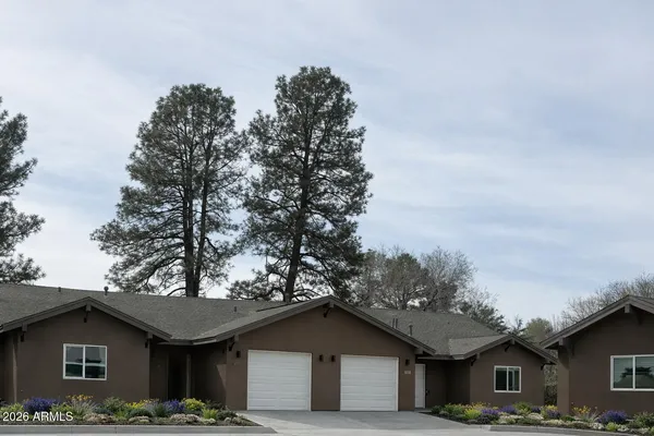 $2,840 | 561 Sally Lane, Unit 5, Prescott, AZ 86303