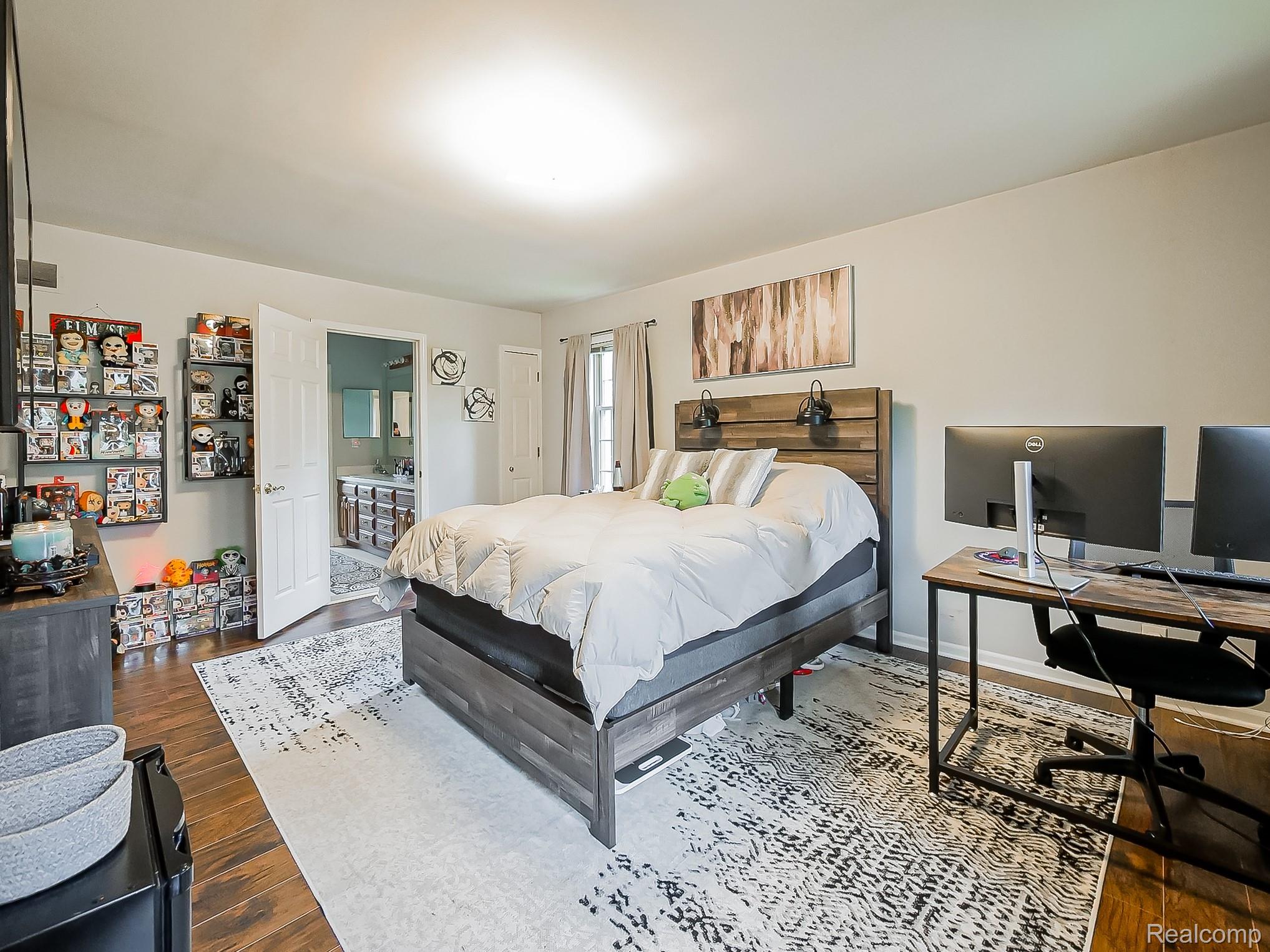 3688 Old Creek Road Rochester, MI 48307 - Photo 24 of 63 Old Creek-32.JPG