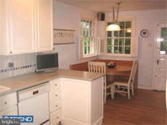 7459 Elizabeth Road Elkins Park, PA 19027 - Photo 7 of 12 Gallery Image 7