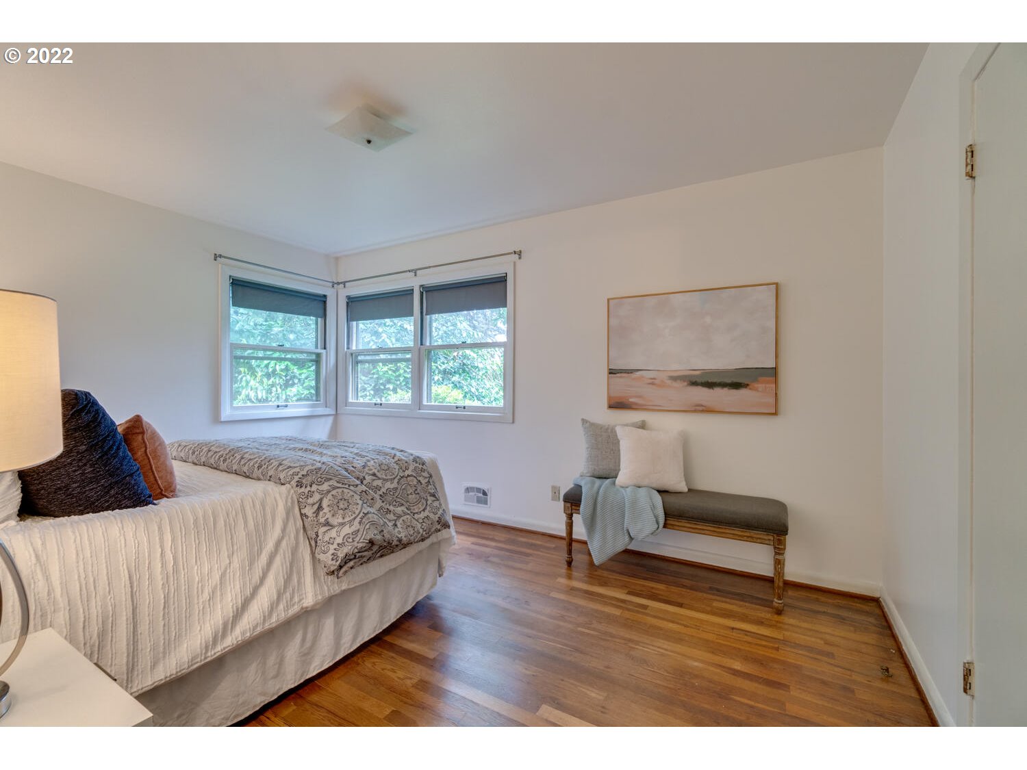 1844 Southwest Custer Street Portland, OR 97219 - Photo 20 of 31 Gallery Image 20