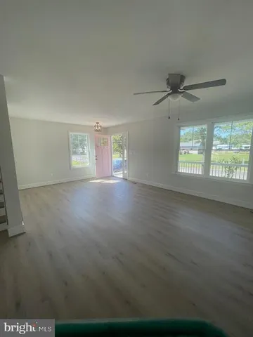 $2,495 | 512 Livingstone Street, Colonial Beach, VA 22443