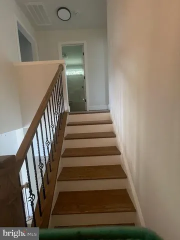 $2,495 | 512 Livingstone Street, Colonial Beach, VA 22443