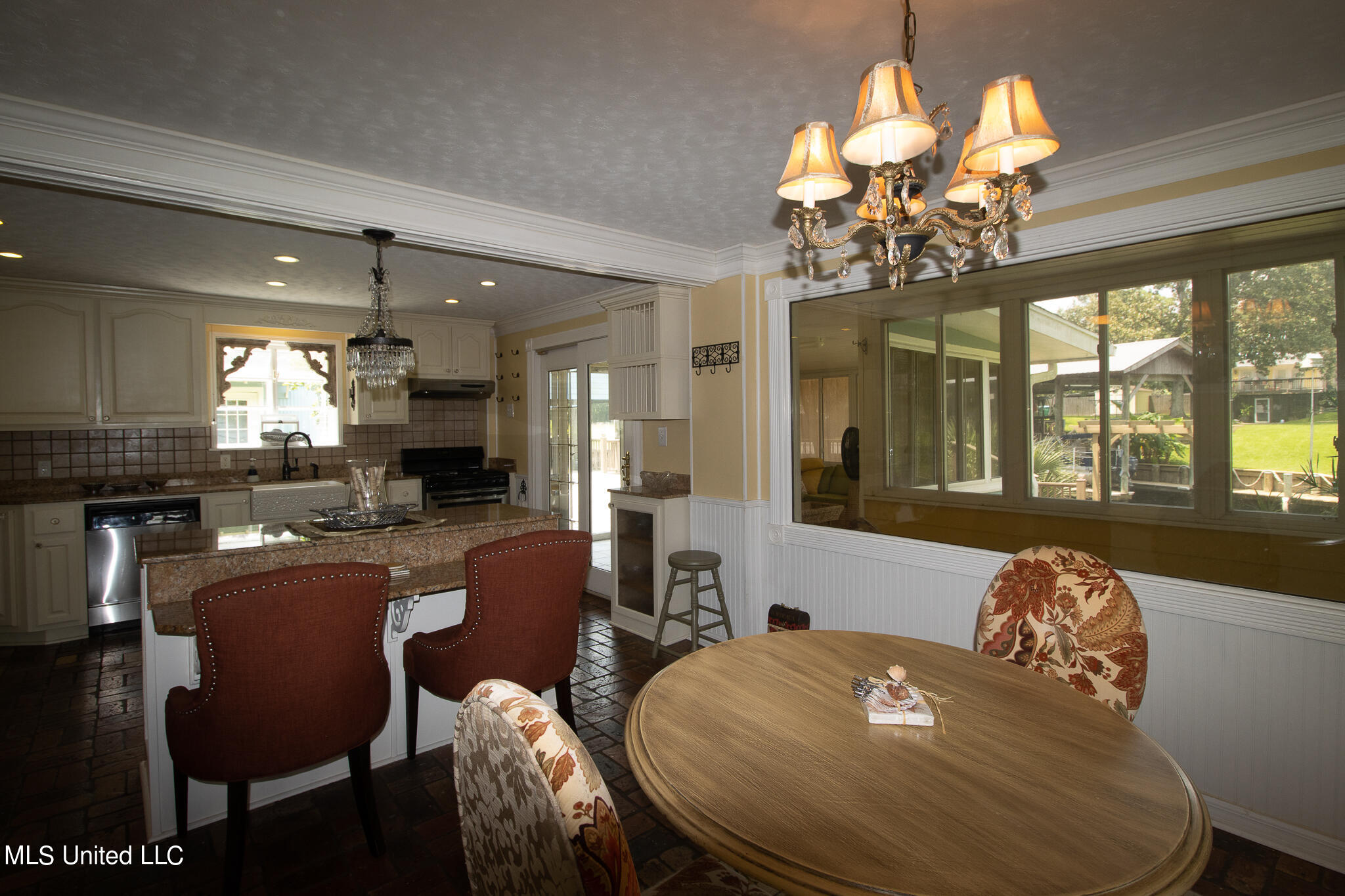 11471 Summer Lane Road Biloxi, MS 39532 - Photo 31 of 38 Summer-92031
