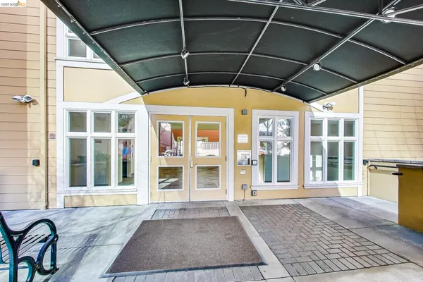 $2,800 | 555 10th Street, Unit 312, Oakland, CA 94607