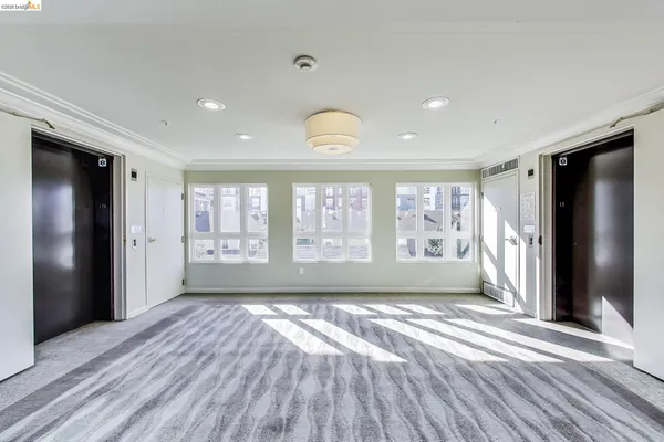 $2,800 | 555 10th Street, Unit 312, Oakland, CA 94607