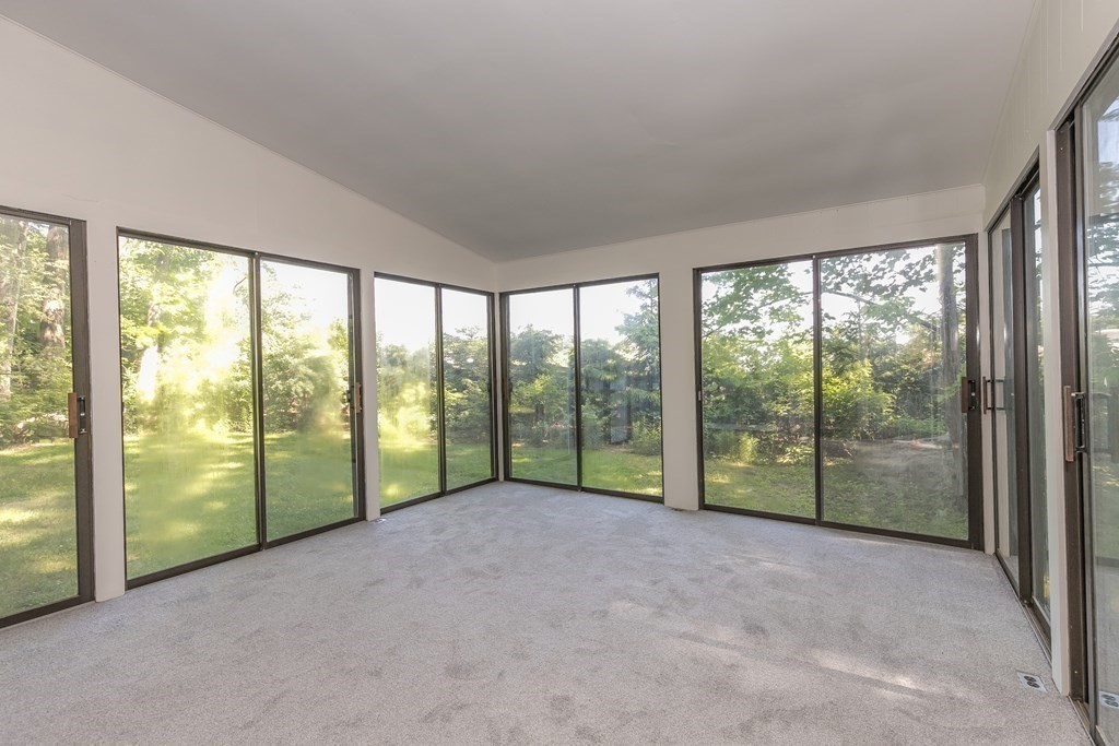 10 Nadine Road Acton, MA 01720 - Photo 13 of 26 Gallery Image 13
