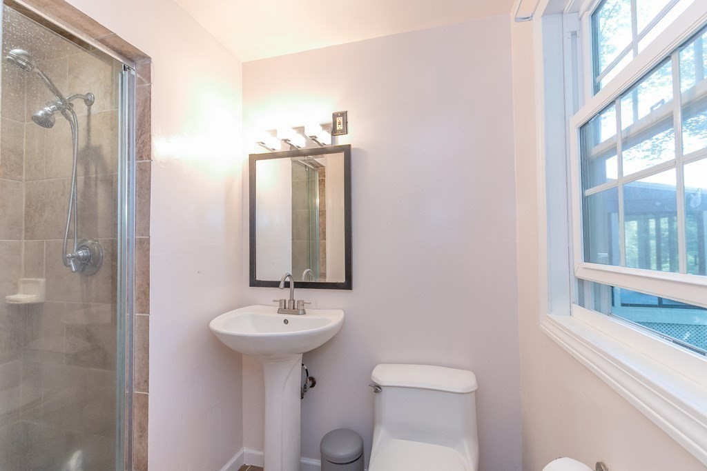 10 Nadine Road Acton, MA 01720 - Photo 15 of 26 Gallery Image 15