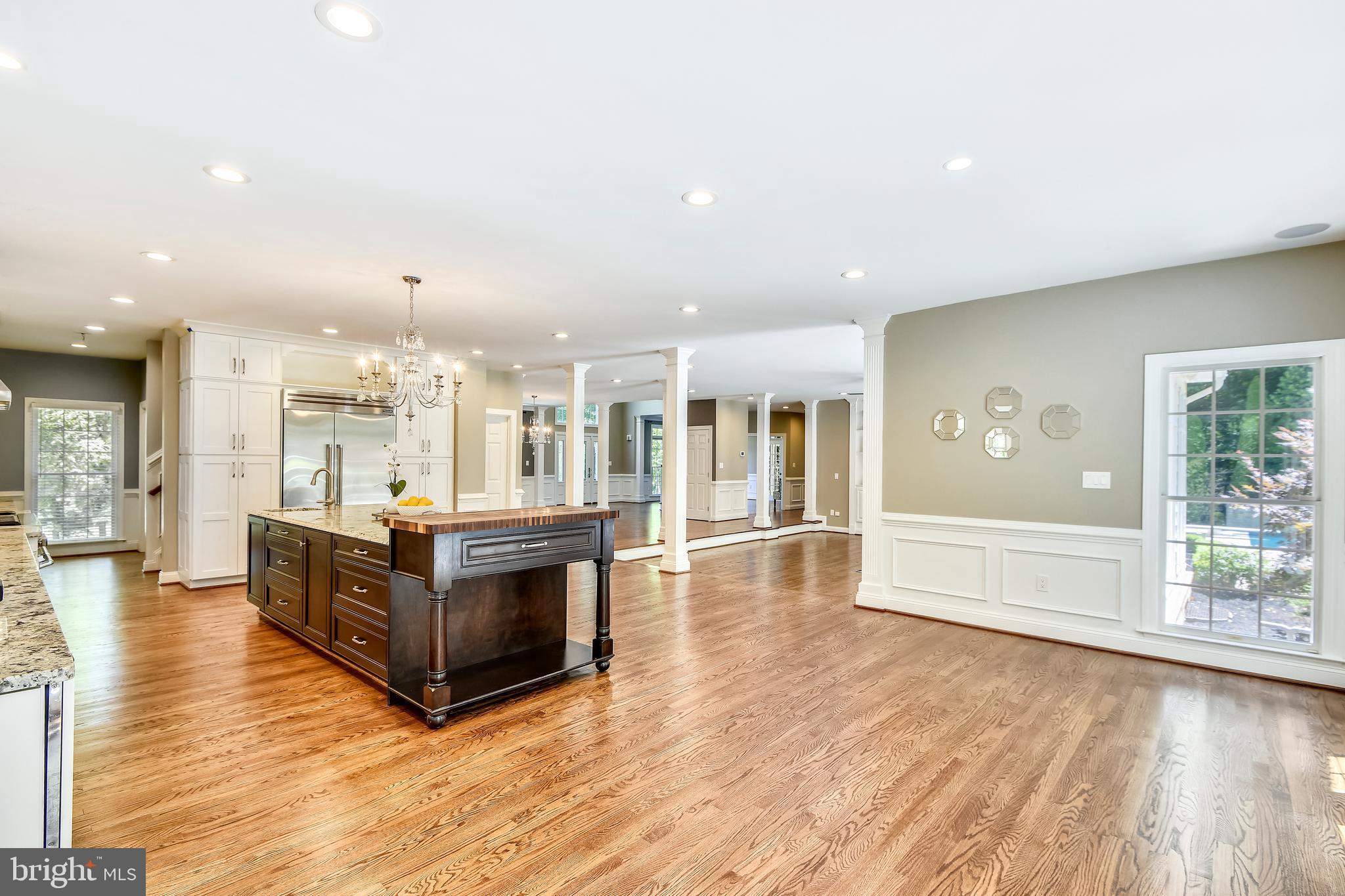 3551 Old Trail Road Edgewater, MD 21037 - Photo 14 of 79 Casual Dining Area / Breakfast Nook