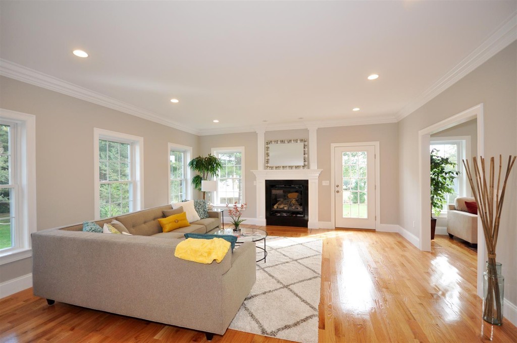 488 Appleton Street Arlington, MA 02476 - Photo 4 of 30 Gallery Image 4