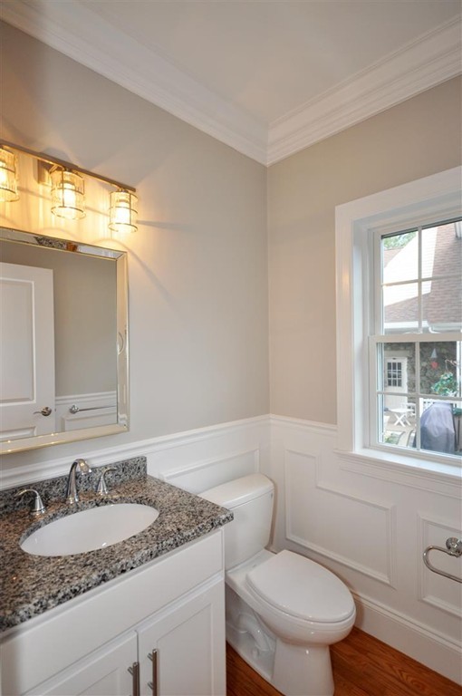 488 Appleton Street Arlington, MA 02476 - Photo 10 of 30 Gallery Image 10