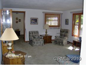 2662 West Harreld Road Marion, IN 46952 - Photo 4 of 11 Gallery Image 4