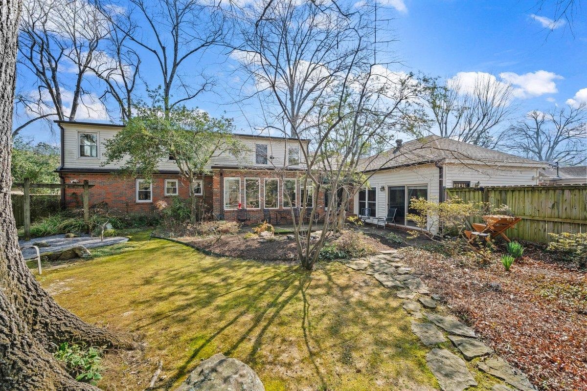 353 Colonial Road Memphis, TN 38117 - Photo 36 of 37 Back of house with brick siding