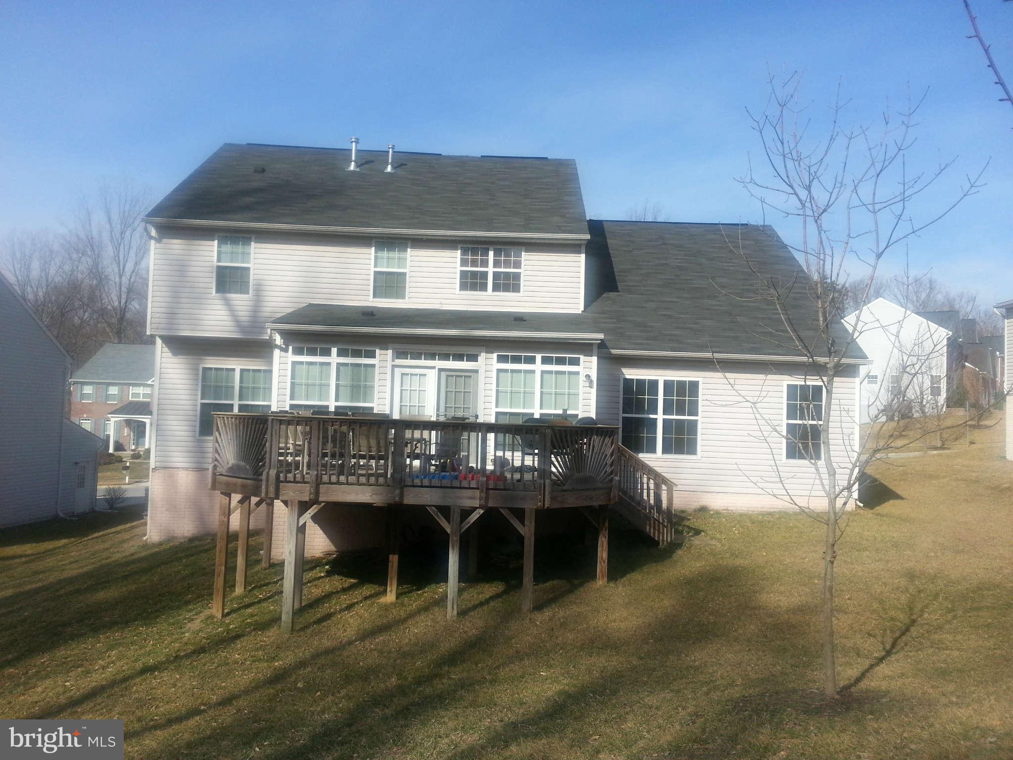2705 Tree View Way Fort Washington, MD 20744 - Photo 2 of 2 Exterior (Rear)