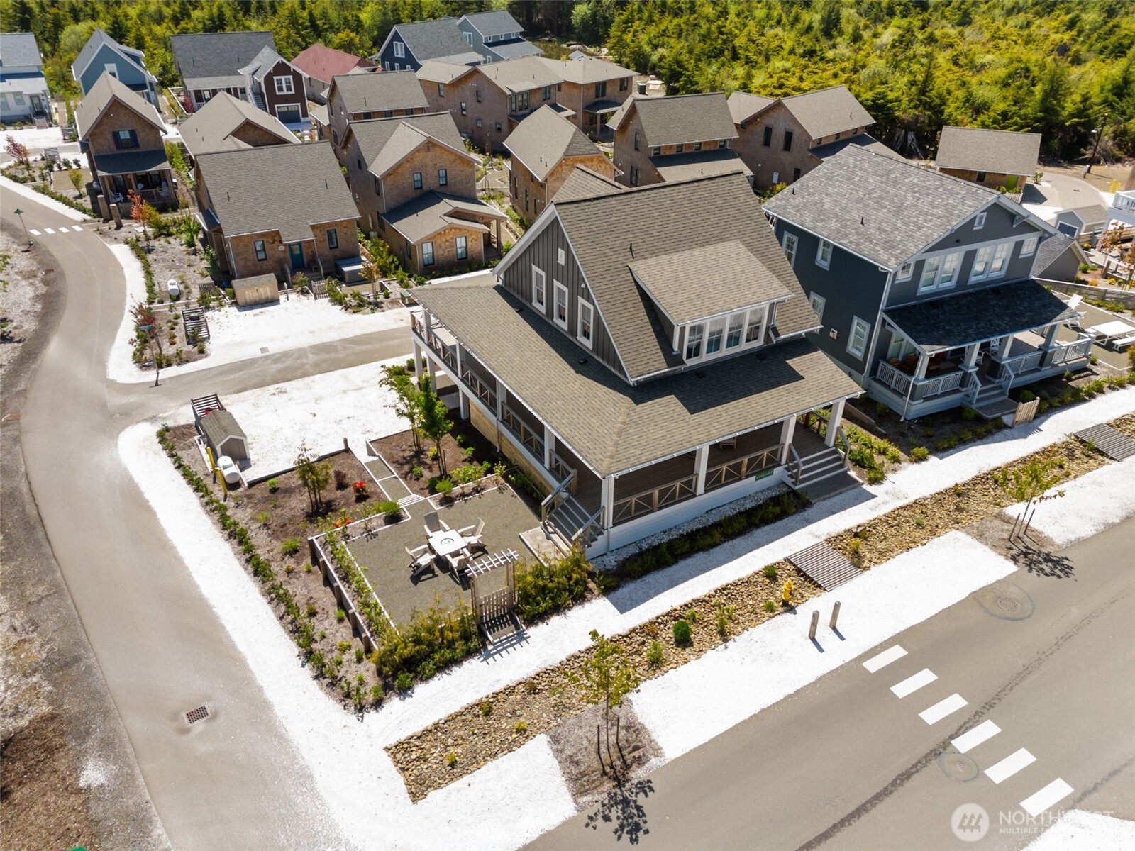 374 Compass Street Pacific Beach, WA 98571 - Photo 3 of 39