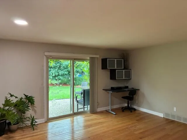 $2,800 | 3677 Beech Drive, Ypsilanti, MI 48197