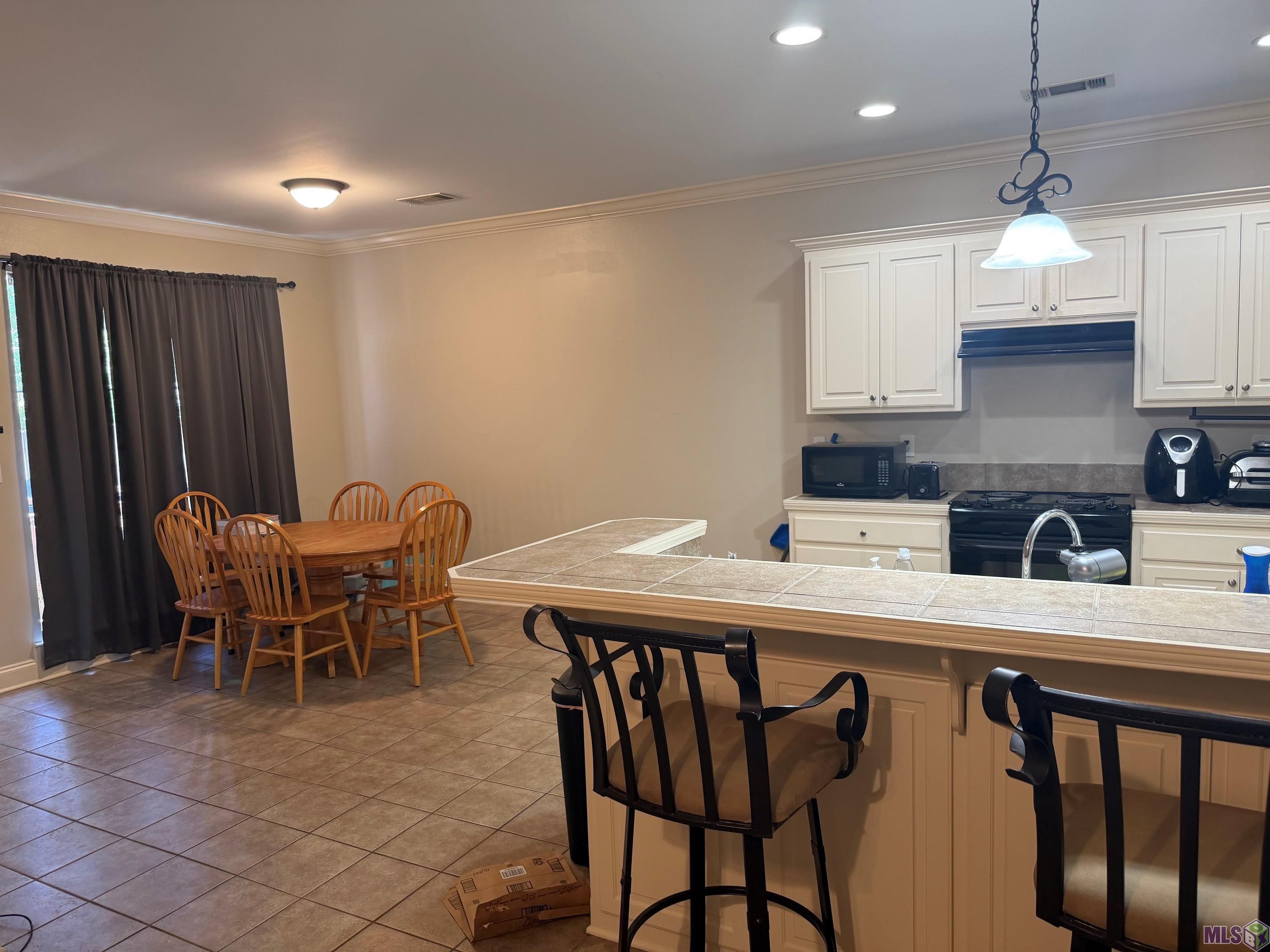 5257 Eastbay Drive Baton Rouge, LA 70820 - Photo 4 of 10