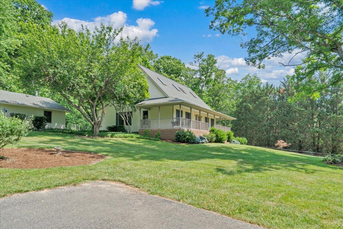 5145 Bradshaw Road Salem, VA 24153 - Photo 73 of 93 65-MIB02025